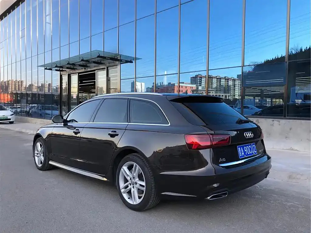 Audi A6 A6 2017 Avant 35 TFSI Fashion Edition — Voir la photo 3