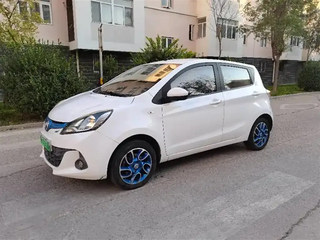 Changan BenBen EV BenBen EV 2018 EV260 Fashion Model — photo 1