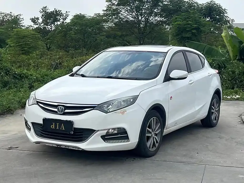 Changan Eado XT Eado XT 2016 1.6L Automatic Autohome Customized Edition National IV — photo 1