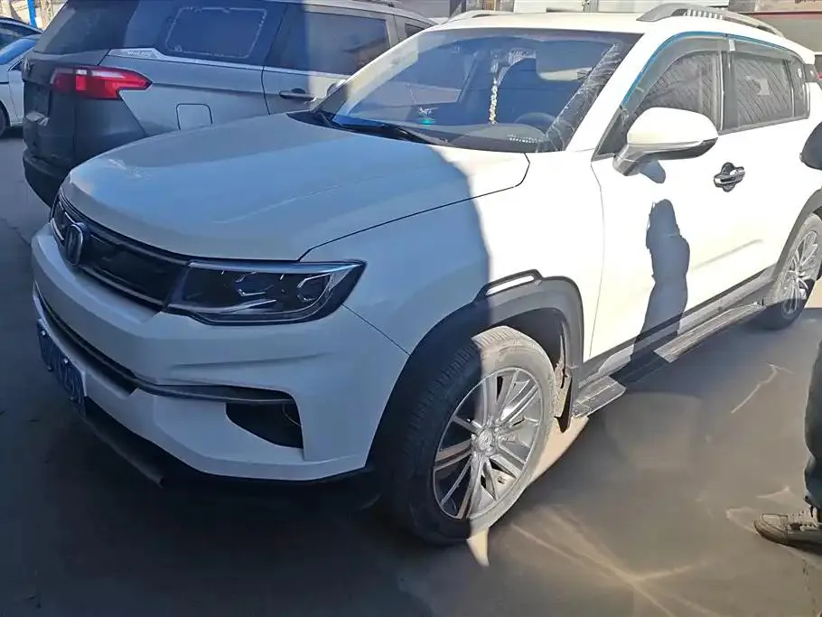 Changan CS35PLUS CS35PLUS 2019 1.6L Automatic Cool Link Edition — photo 1
