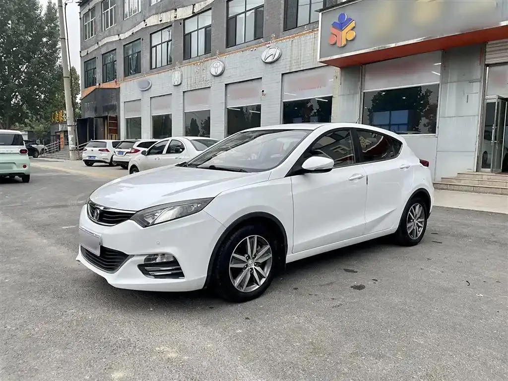 Changan Eado XT Eado XT 2015 1.6L Automatic Cool Type National V — photo 1