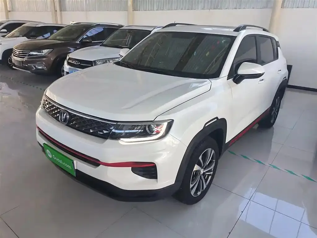 Changan CS35PLUS CS35PLUS 2022 1.6L Manual Deluxe Edition — photo 1