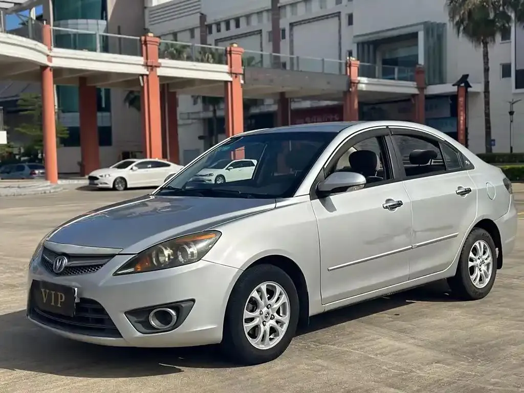 Changan Alsvin Alsvin 2012 Sedan 1.5L Manual Comfort Edition — photo 1
