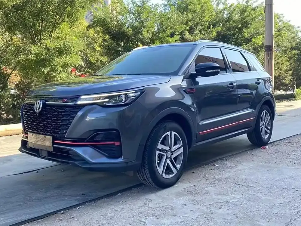 Changan CS55 PLUS CS55 PLUS 2021 Blue Whale Edition 1.5T Manual Luxury Model — photo 1