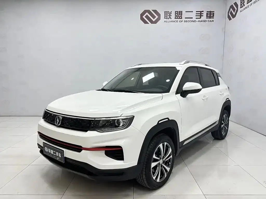 Changan CS35PLUS CS35PLUS 2021 Model Glory Million Edition 1.6L Manual Deluxe Edition — photo 1