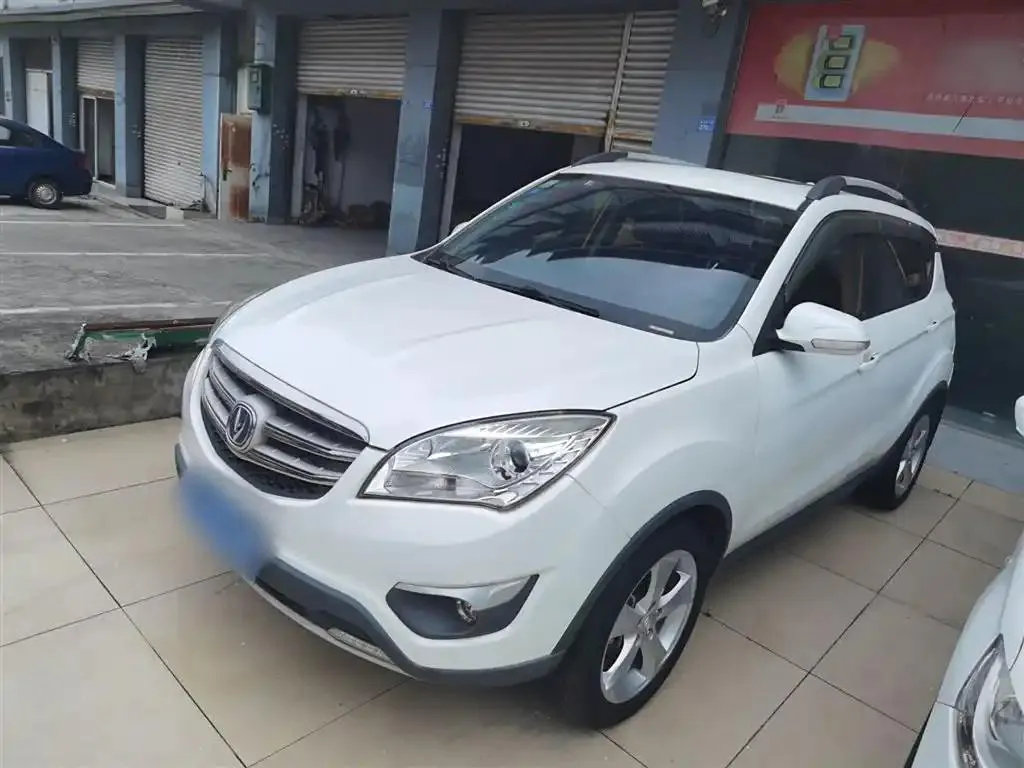 Changan CS35 CS35 2016 1.6L Manual Premium Edition National IV — photo 1