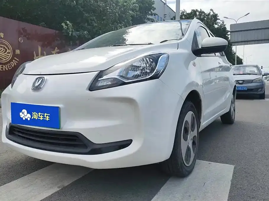 Changan Oshan Benben Oshan Benben E-Star 2021 National Edition Xinyi Edition Lithium Iron Phosphate (31.18kWh) — photo 1