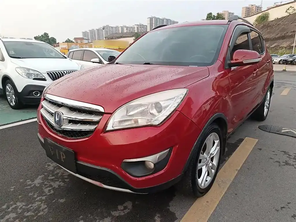 Changan CS35 CS35 2012 1.6L Manual Luxury Edition National IV — photo 1
