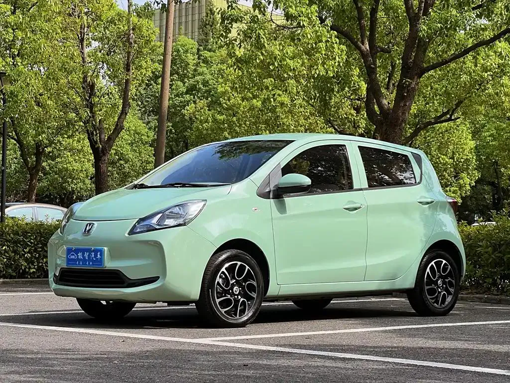 Changan Oshan Benben Oshan Benben E-Star 2021 National Edition Colorful Lithium Iron Phosphate (31.18kWh) — photo 1