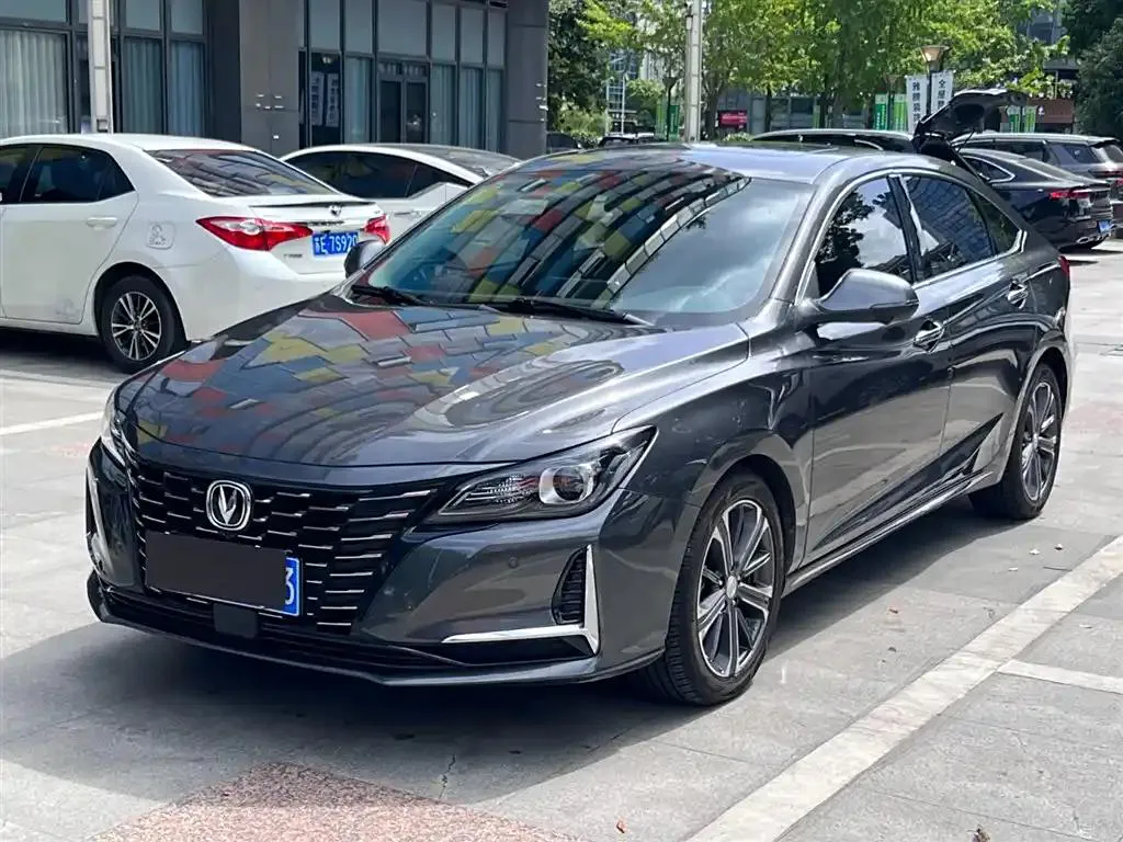 Changan Raeton CC Raeton CC 2021 Blue Whale Edition 1.5T DCT Elite — photo 1