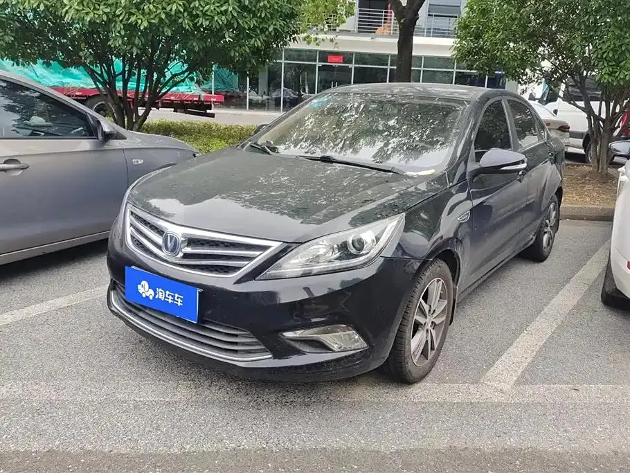 Changan Eado Eado 2015 1.6L Manual Premium Edition National V — photo 1