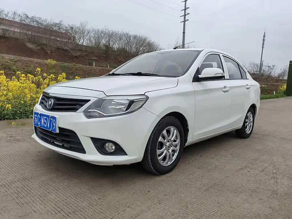 Changan Alsvin V3 Alsvin V3 2015 1.4L Manual Warm Type National V — photo 1
