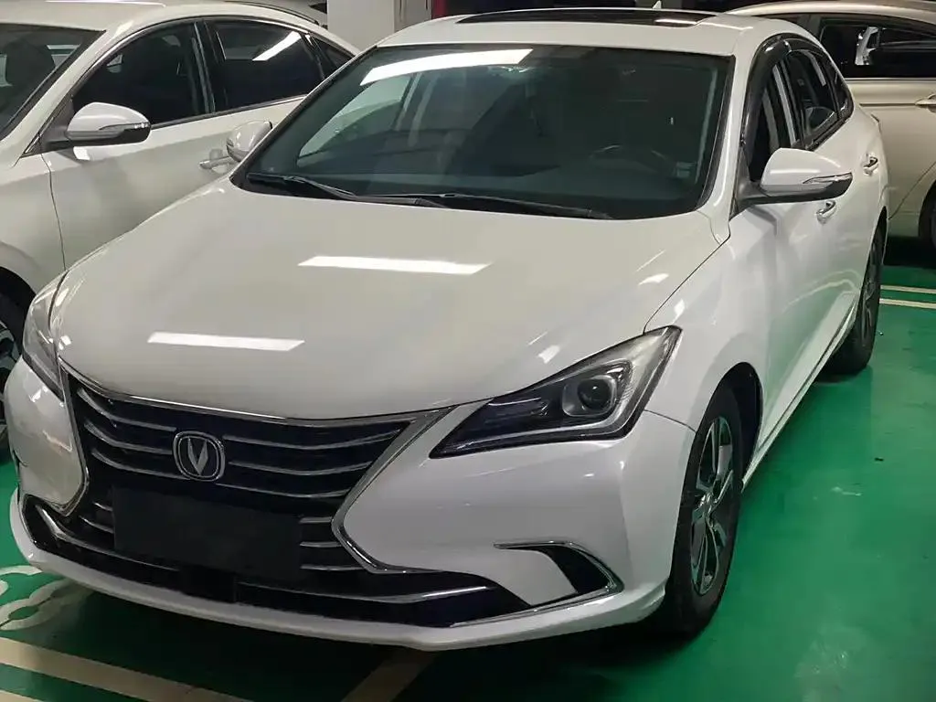Changan Eado Eado 2018 Blue Dynamic Edition 1.6L GDI Automatic Jinshang Model — photo 1
