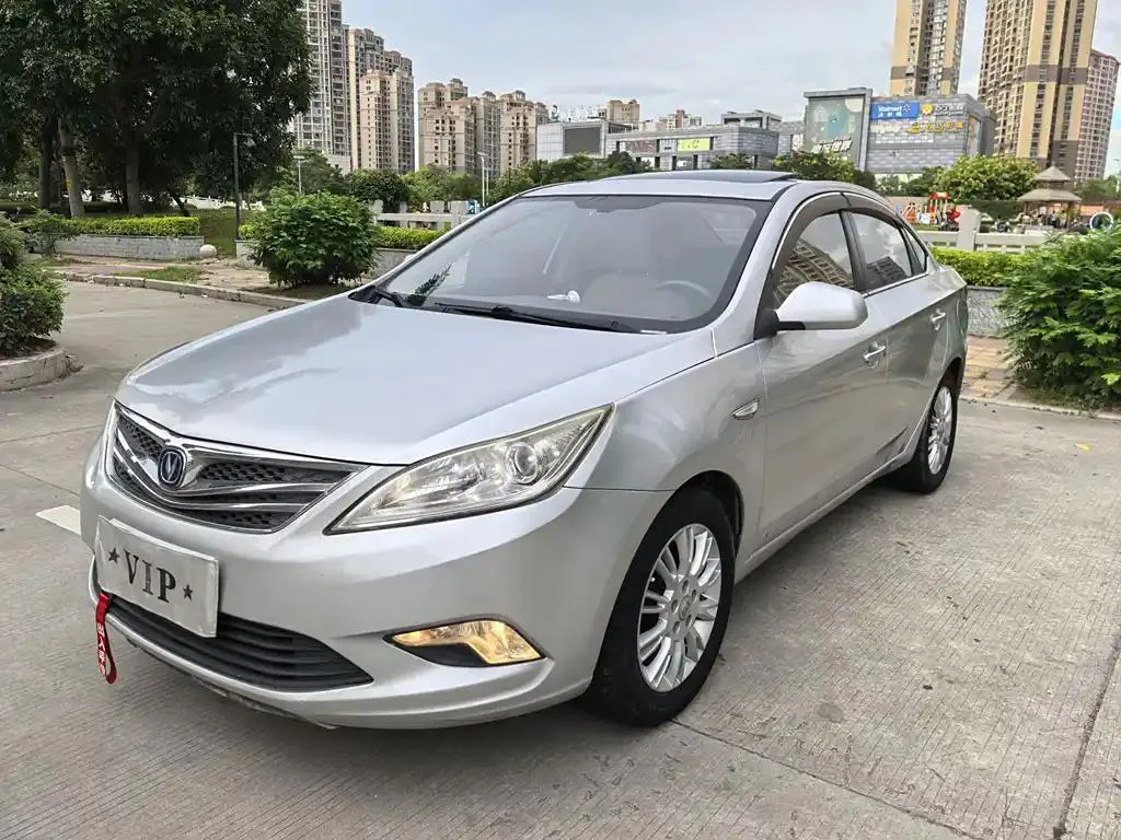 Changan Eado Eado 2013 1.6L Manual Premium Edition National V — photo 1