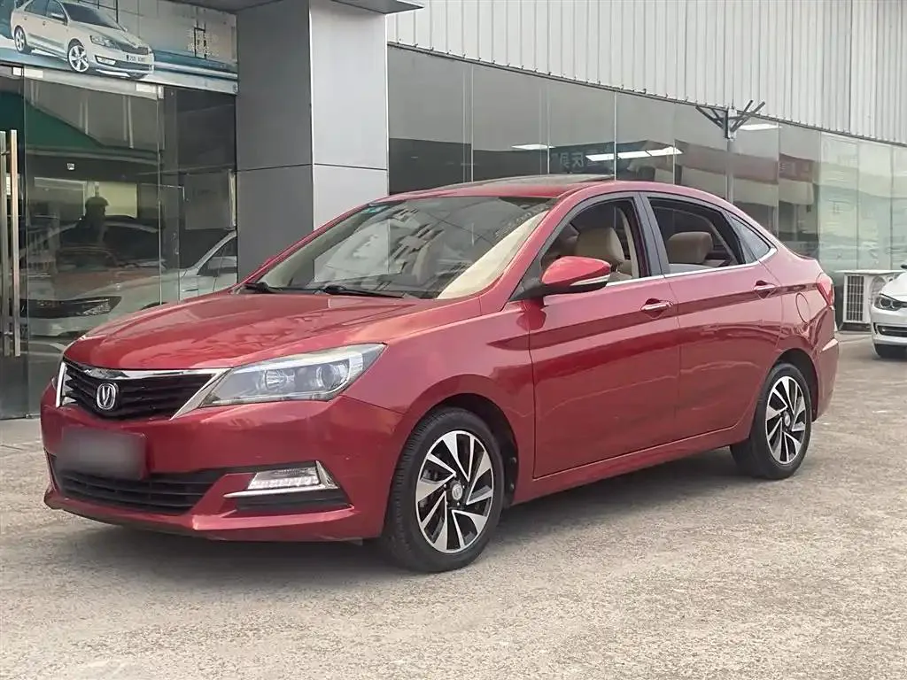 Changan Alsvin V7 Alsvin V7 2016 1.6L Automatic Fun Type National IV — photo 1