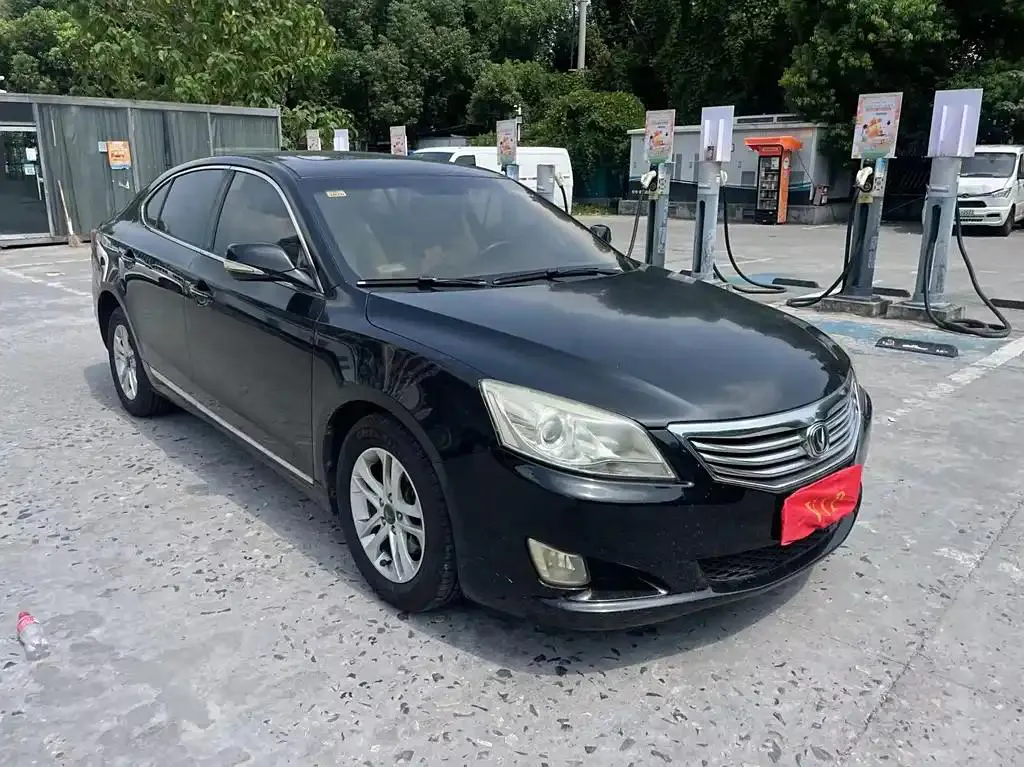Changan Raeton Raeton 2014 1.8T Automatic Elite Anniversary Edition National V — photo 1
