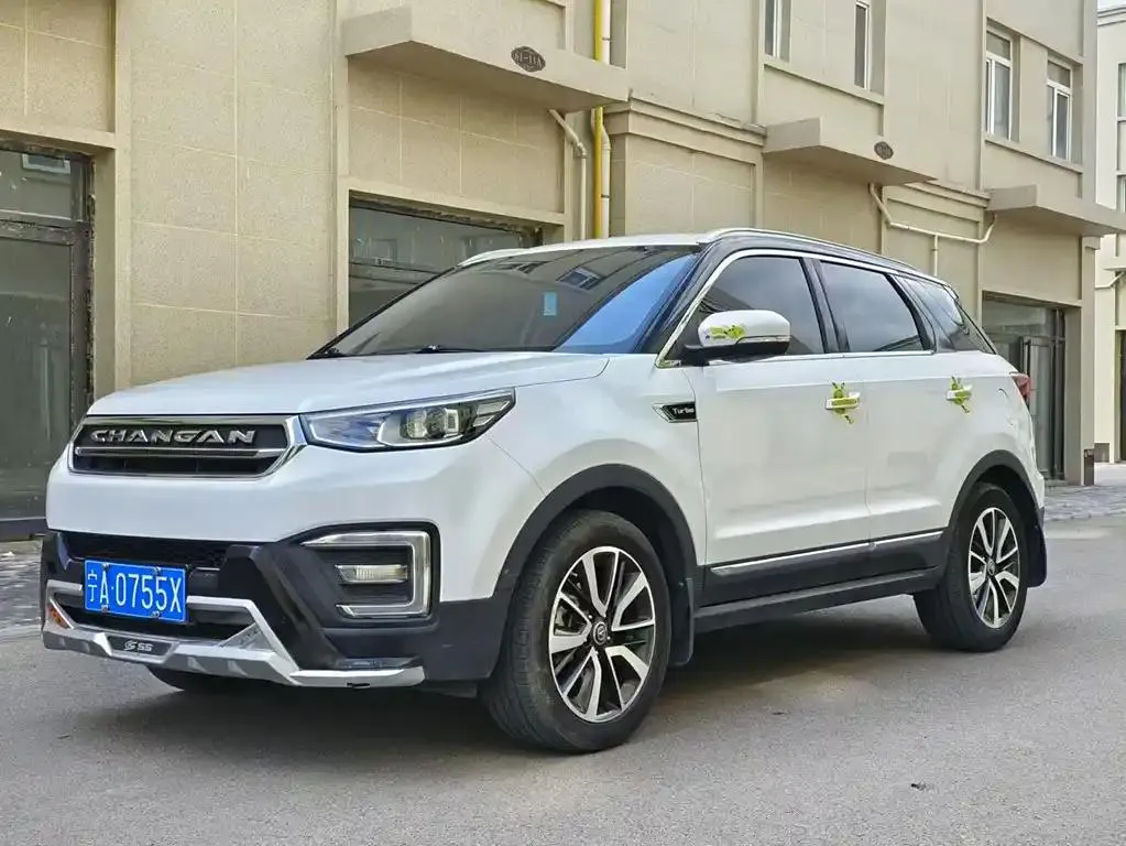 Changan CS55 CS55 2017 1.5T Manual Dynamic Edition — photo 1
