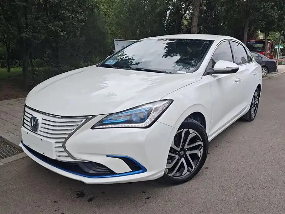 Changan Eado Eado 2019 EV460 Shared Edition — photo 1