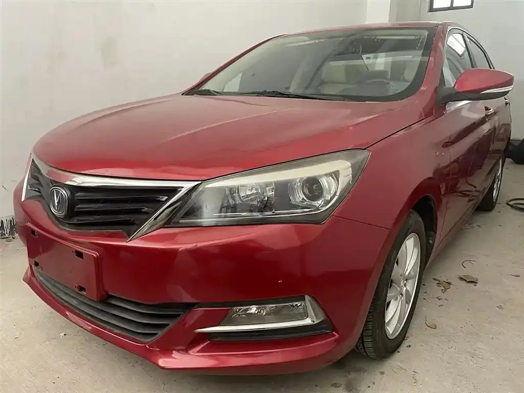 Changan Alsvin V7 Alsvin V7 2015 1.6L Automatic Sport Type National IV — photo 1