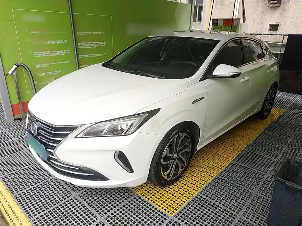Changan Eado XT Eado XT 2018 1.6L GDI Automatic Trendy Type National V — photo 1