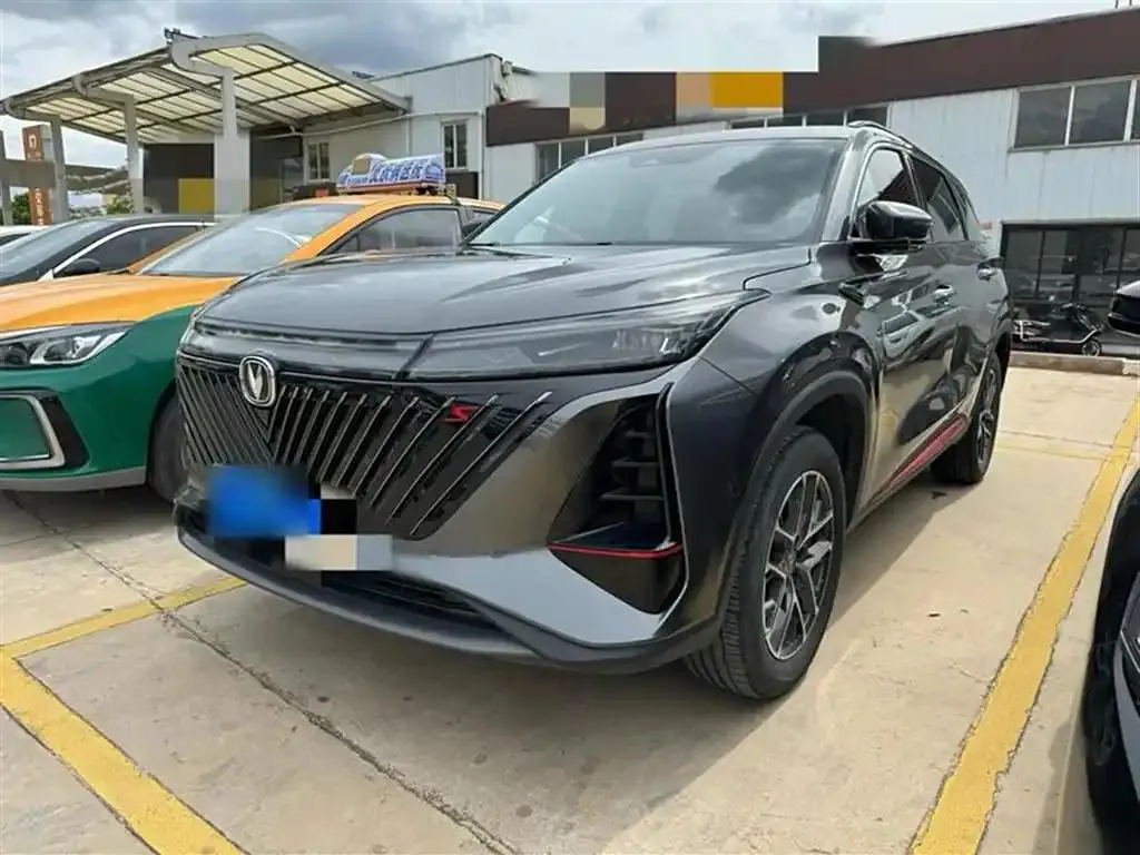 Changan CS75PLUS CS75PLUS 2022 Second Generation 1.5T Automatic Luxury Model — photo 1