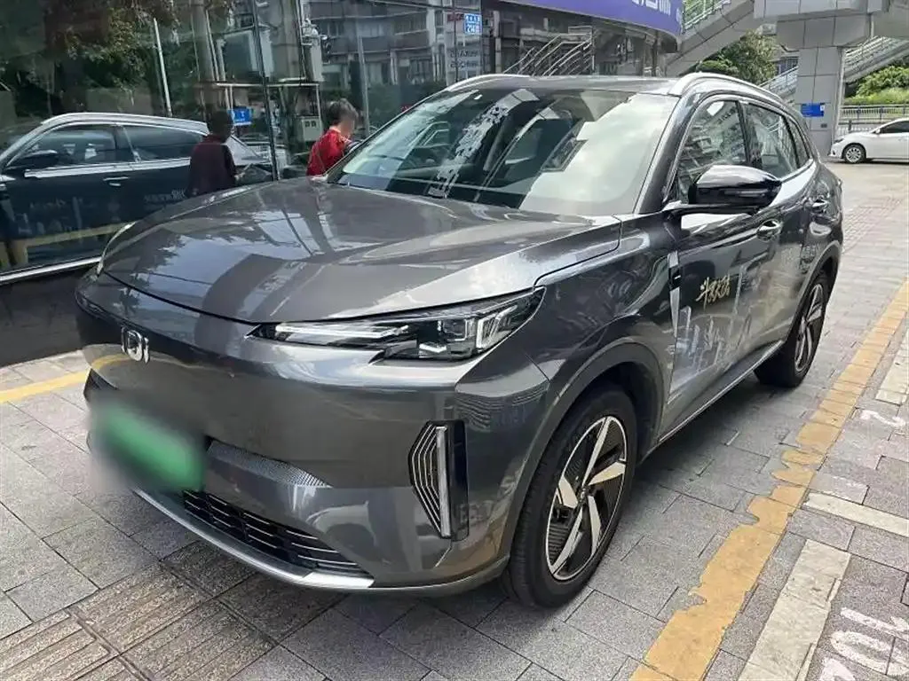 Changan Nevo Q05 Nevo Q05 2023 125 Pro — photo 1