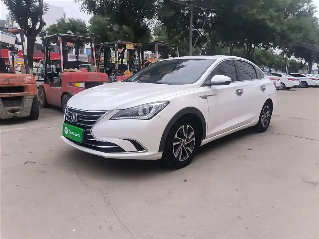 Changan Eado Eado 2018 1.6L GDI Automatic Fashion Edition — photo 1