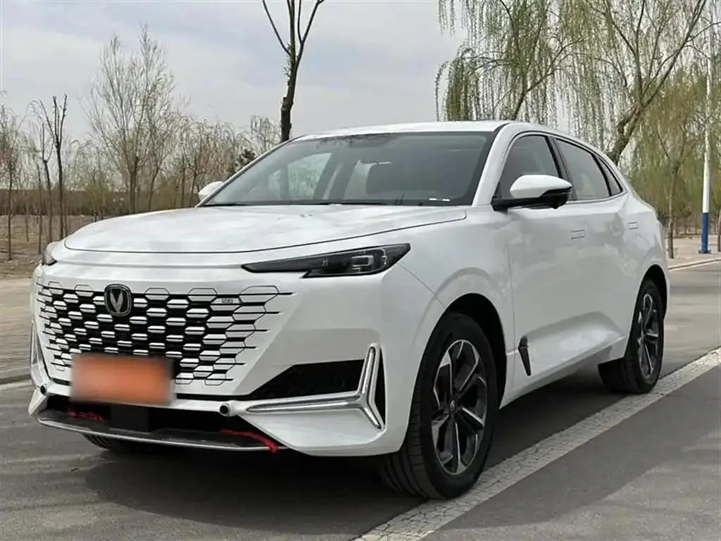 Changan Changan UNI-K iDD — White