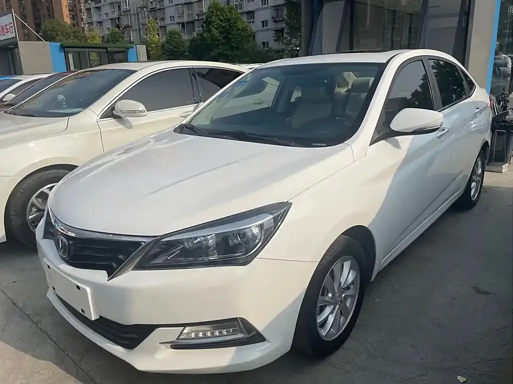 Changan Alsvin V7 Alsvin V7 2016 1.6L Automatic Enjoyable National V — photo 1