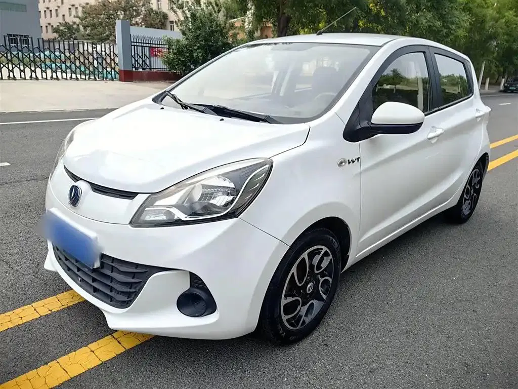 Changan Benben Benben 2015 1.4L Manual Luxury National V — photo 1