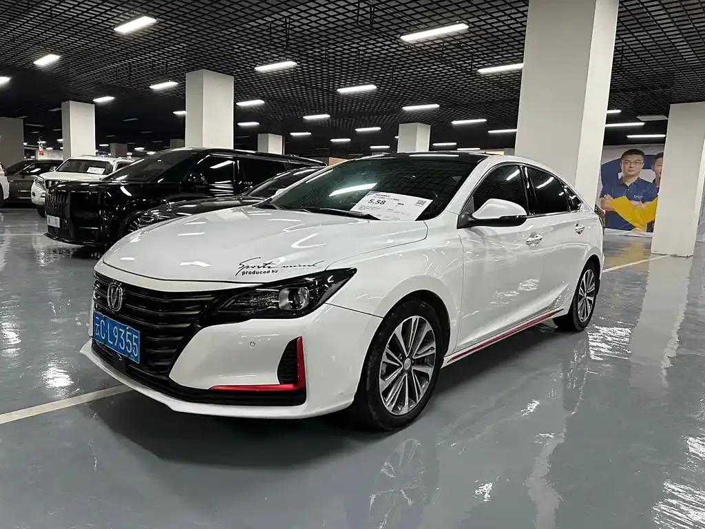 Changan Raeton CC Raeton CC 2020 1.5T Automatic Cool Edition — photo 1