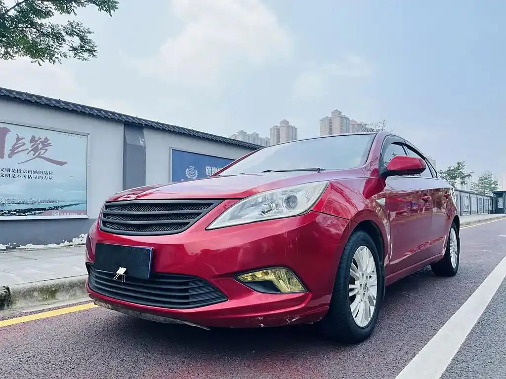 Changan Eado Eado 2013 1.6L Manual Luxury National V — photo 1