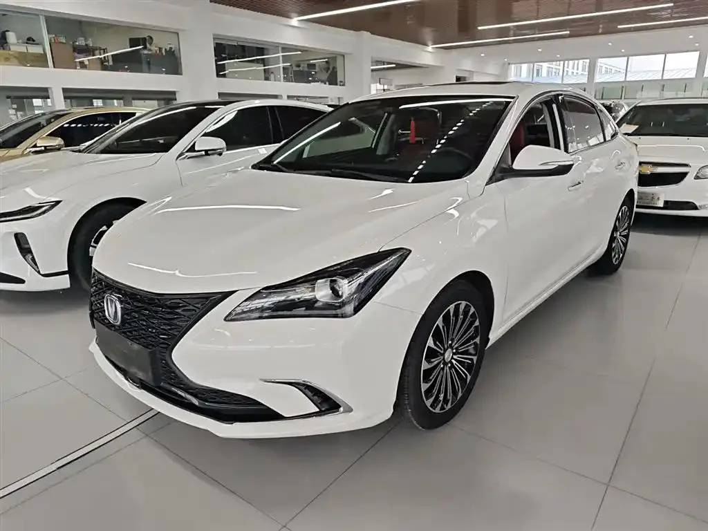 Changan Eado Eado 2019 Blue Whale Edition 280T GDI DCT Speed Type — photo 1