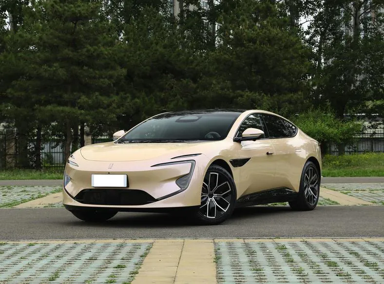Avatr 12 12 2024 700 Triple Laser RWD Luxury Edition — photo 1
