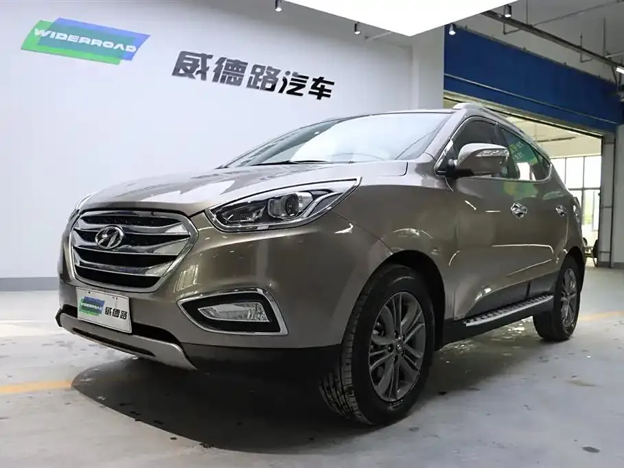 Beijing-Hyundai ix35 ix35 2015 2.0L Automatic 2WD Intelligent National V — photo 1