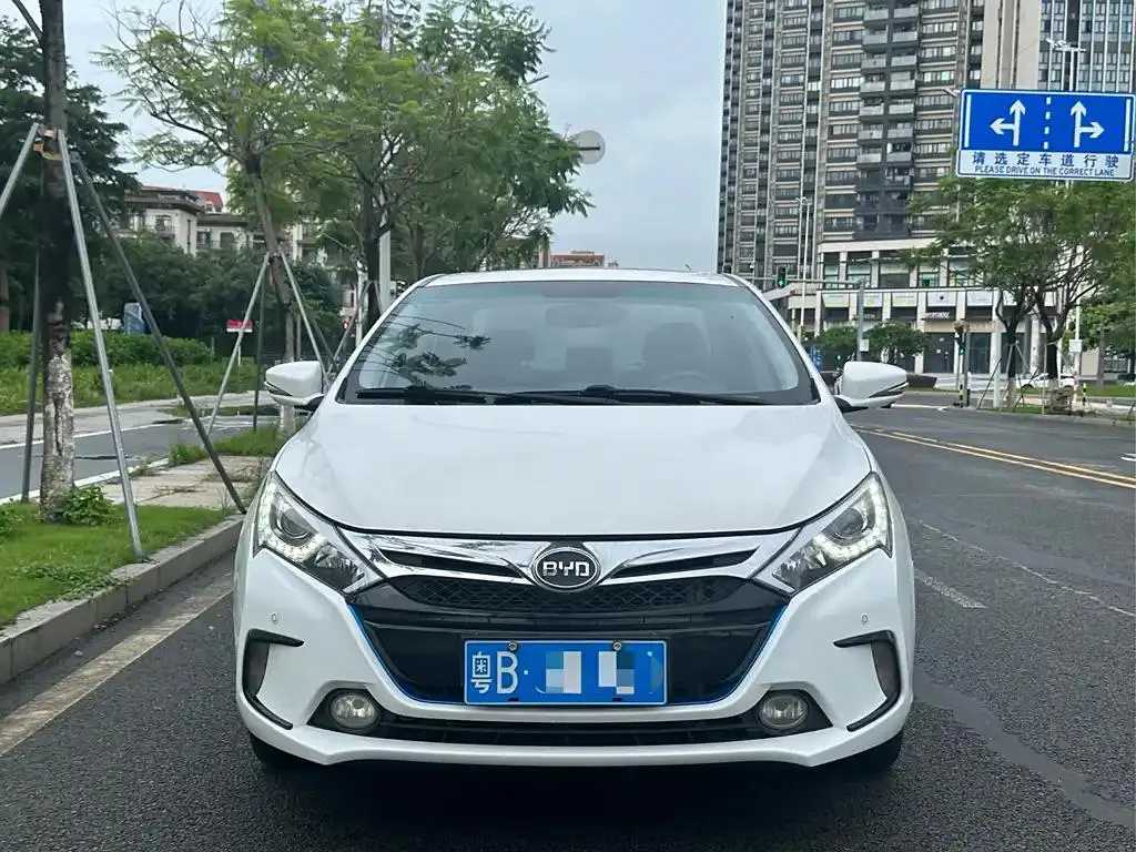 BYD BYD Qin New — Branco
