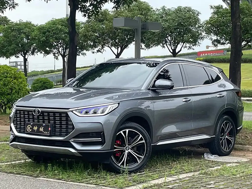 BYD Song PLUS Song PLUS 2020 1.5T Automatic Premium Edition — photo 1