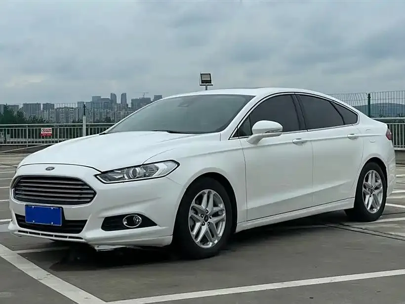 Ford Mondeo Mondeo 2013 1.5L GTDi180 Fashion Edition — photo 1