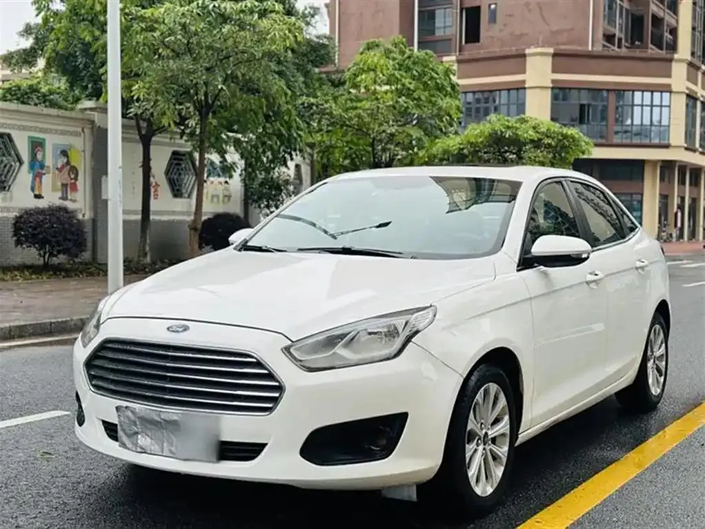 Ford Escort Escort 2017 Happiness Edition 1.5L Automatic Fashion Model — photo 1