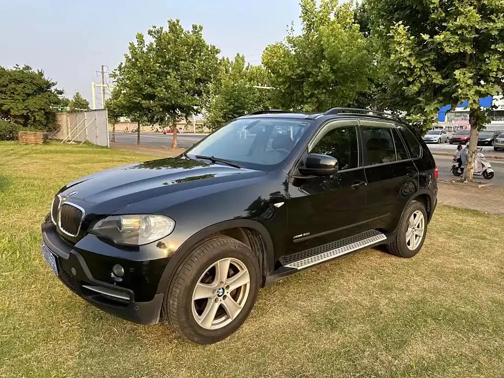 BMW X5 (Imported) X5 Imported 2010 xDrive30i Luxury 10th Anniversary Edition — photo 1