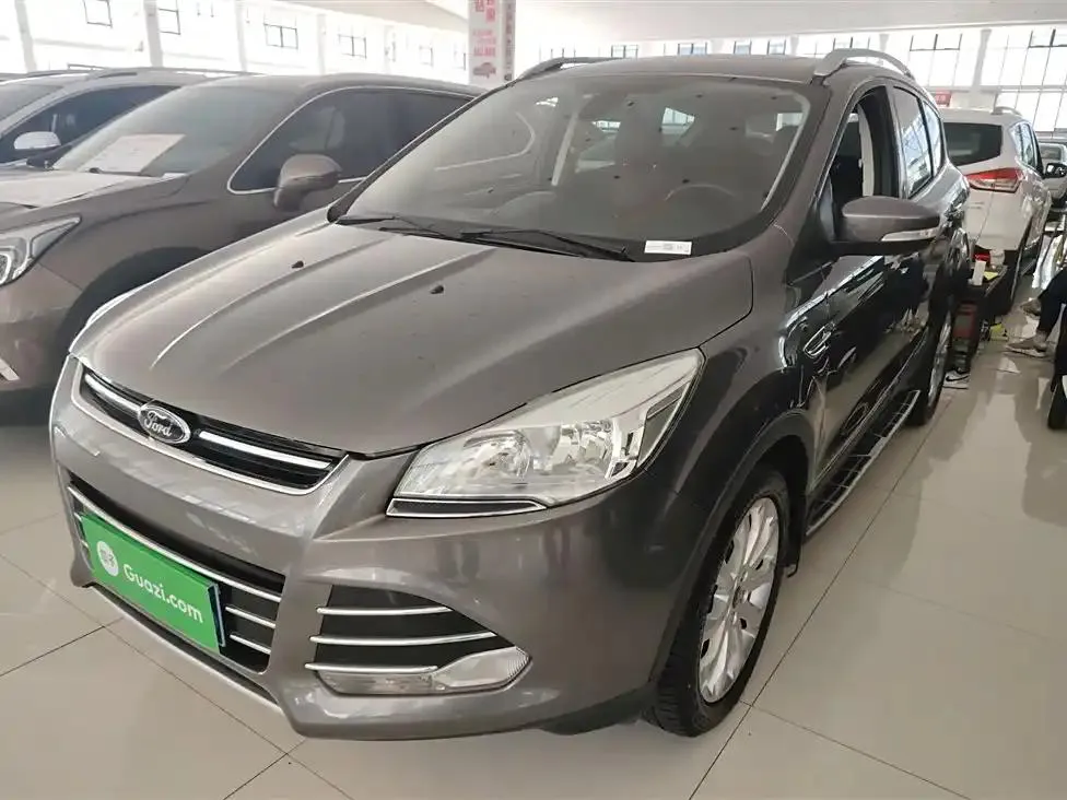 Ford Kuga Kuga 2013 1.6L GTDi 2WD Fashion Edition — photo 1
