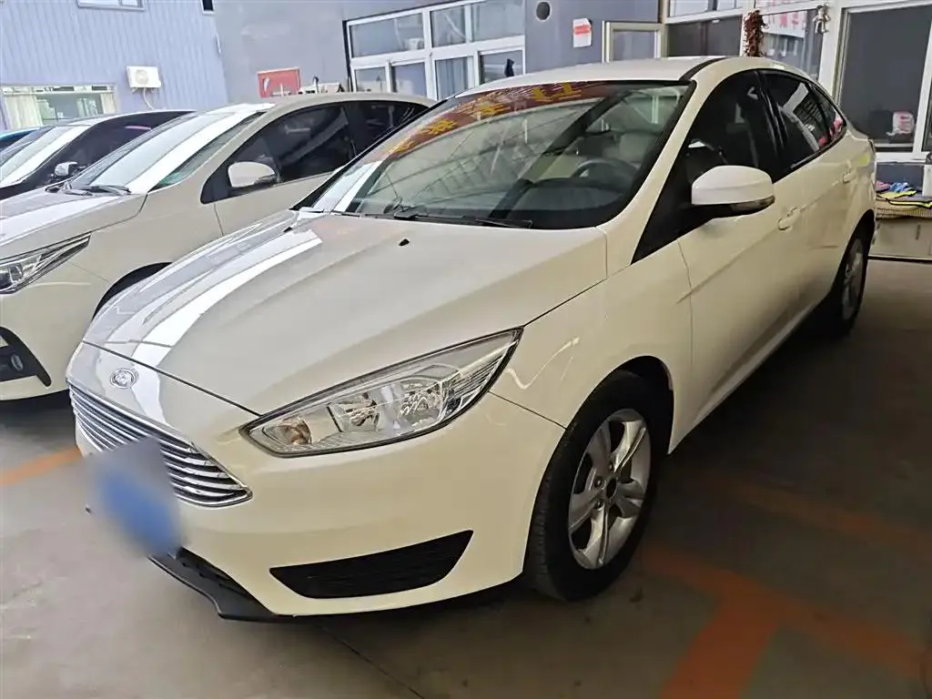 Ford Focus Focus 2018 Sedan Classic 1.6L Automatic Comfort Smart Edition — photo 1