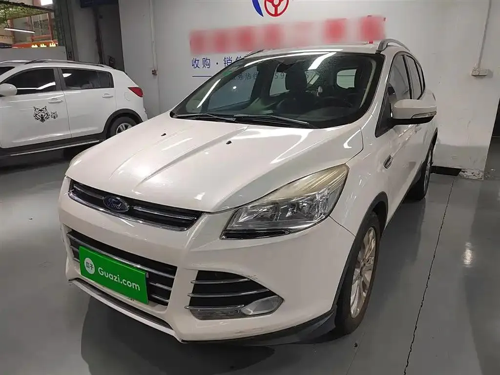 Ford Kuga Kuga 2015 1.5L GTDi 2WD Fashion Edition — photo 1