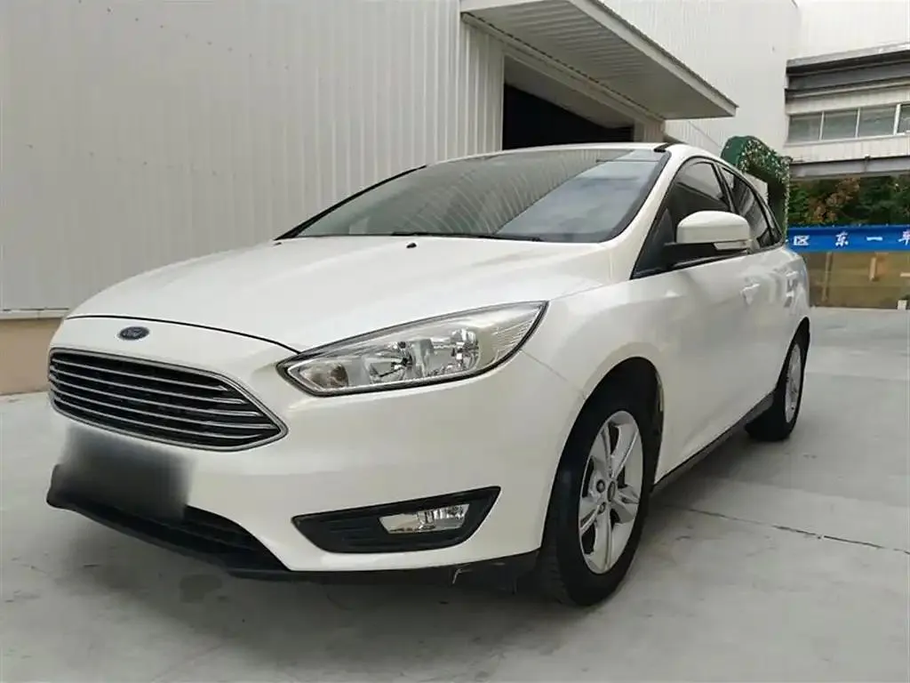 Ford Focus Focus 2015 Sedan 1.6L Automatic Comfort Edition — photo 1