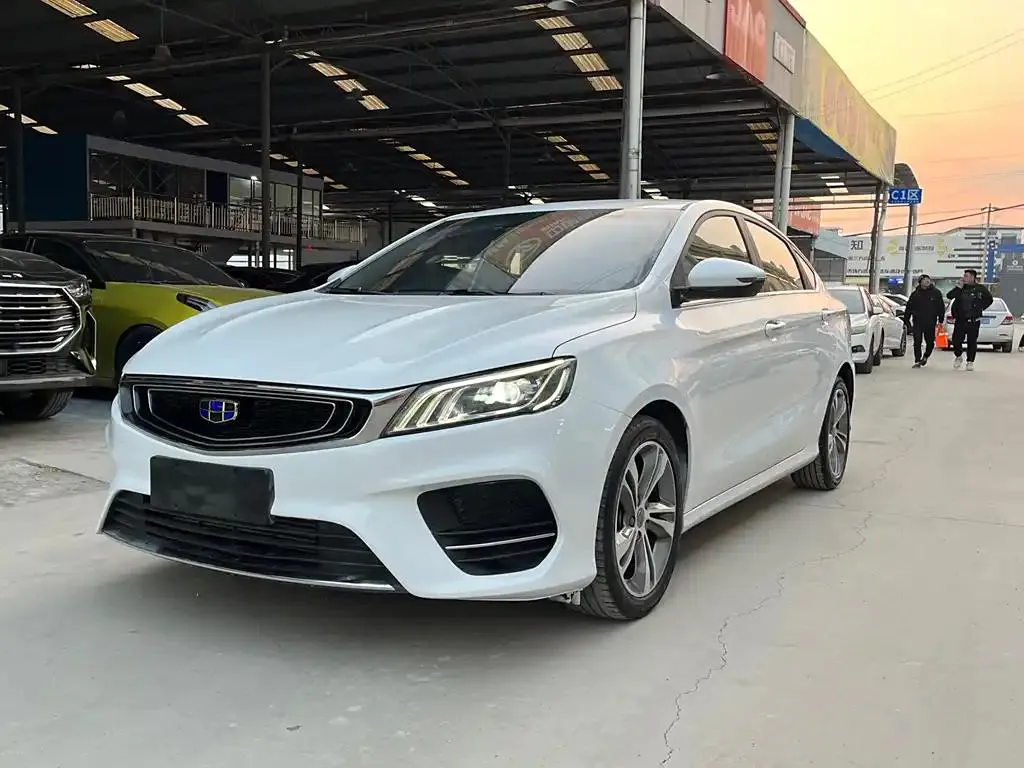 Geely Binrui Binrui 2018 14T CVT Edition — photo 1