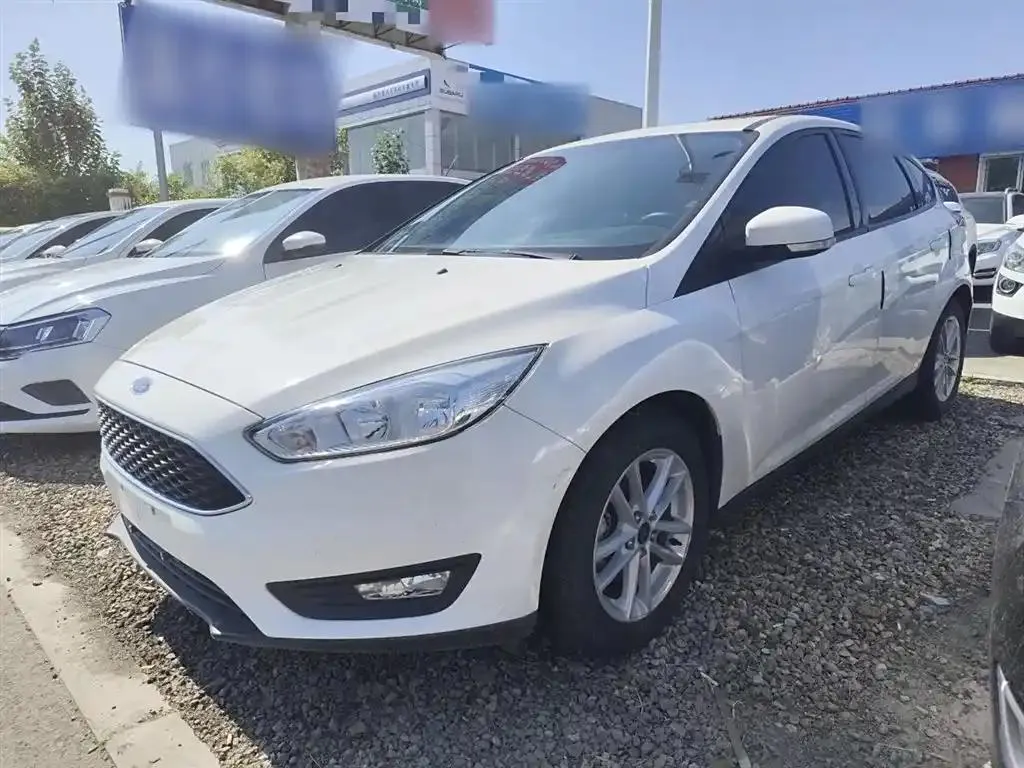 Ford Focus Focus 2018 Hatchback Classic 1.6L Automatic Fashion Smart Edition — photo 1
