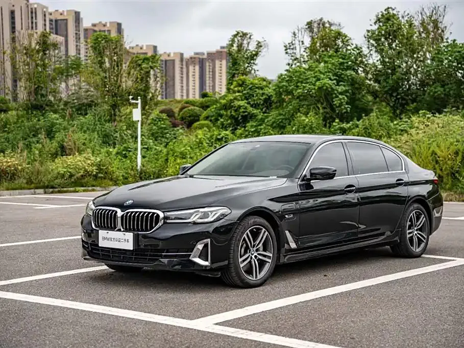 BMW 5 Series 5 Series 2022 Model 2 535Le Luxury Package — photo 1