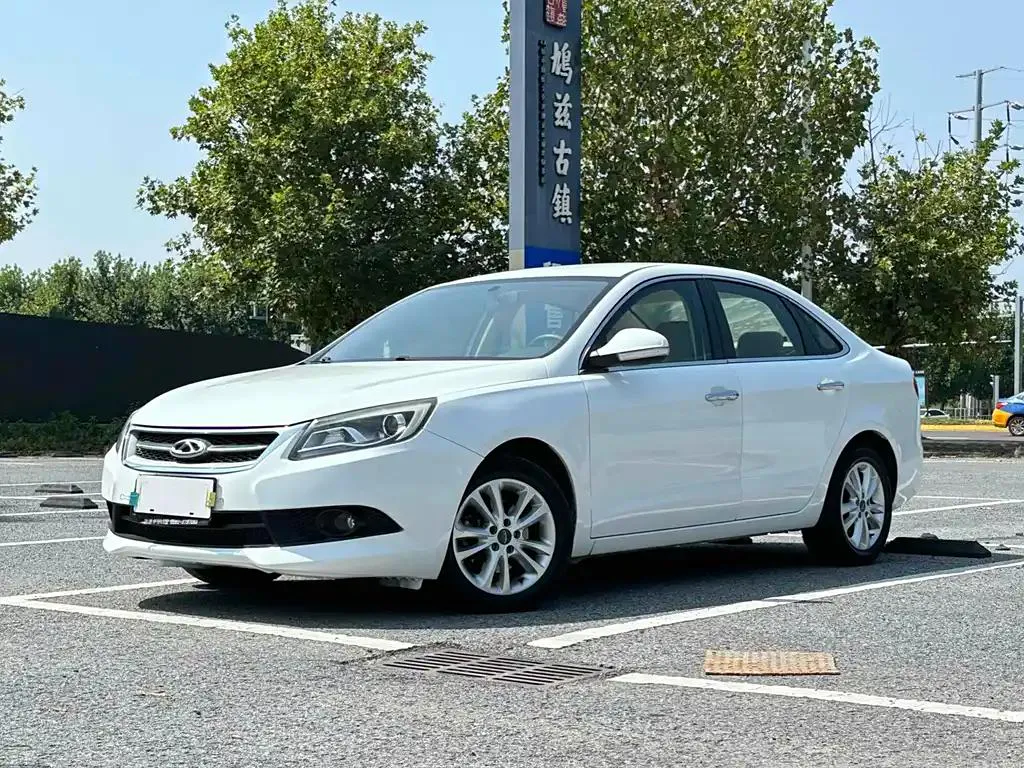 Chery Arrizo 7 Arrizo 7 2013 1.6L CVT Leading Edition — photo 1