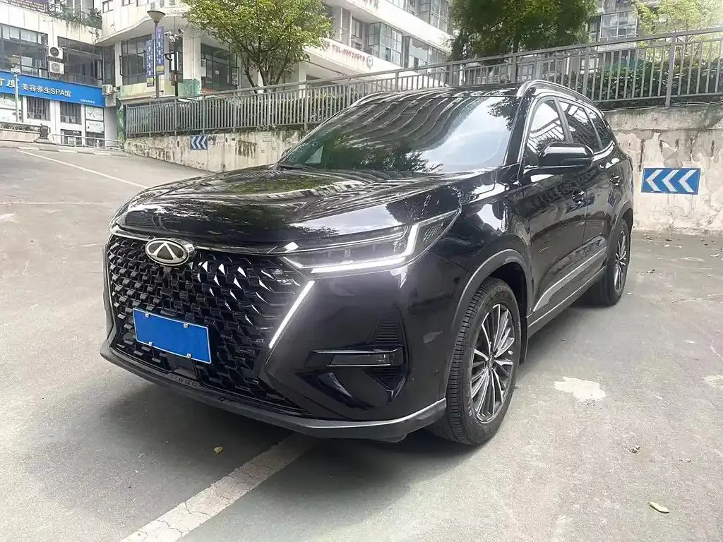 Chery Tiggo 8 Tiggo 8 PRO 2024 Champion Edition 290T 2WD Peak Edition 7 Seaters — photo 1