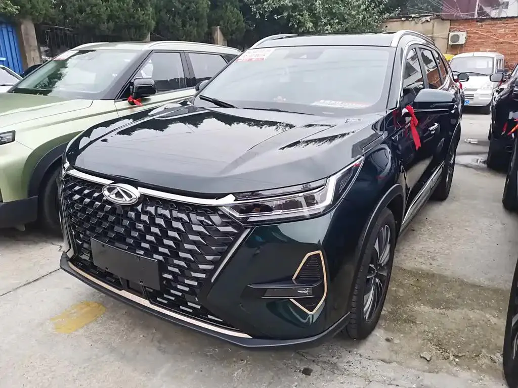 Chery Tiggo 8 Tiggo 8 PRO 2022 390T 2WD Vast Edition 5 Seaters — photo 1
